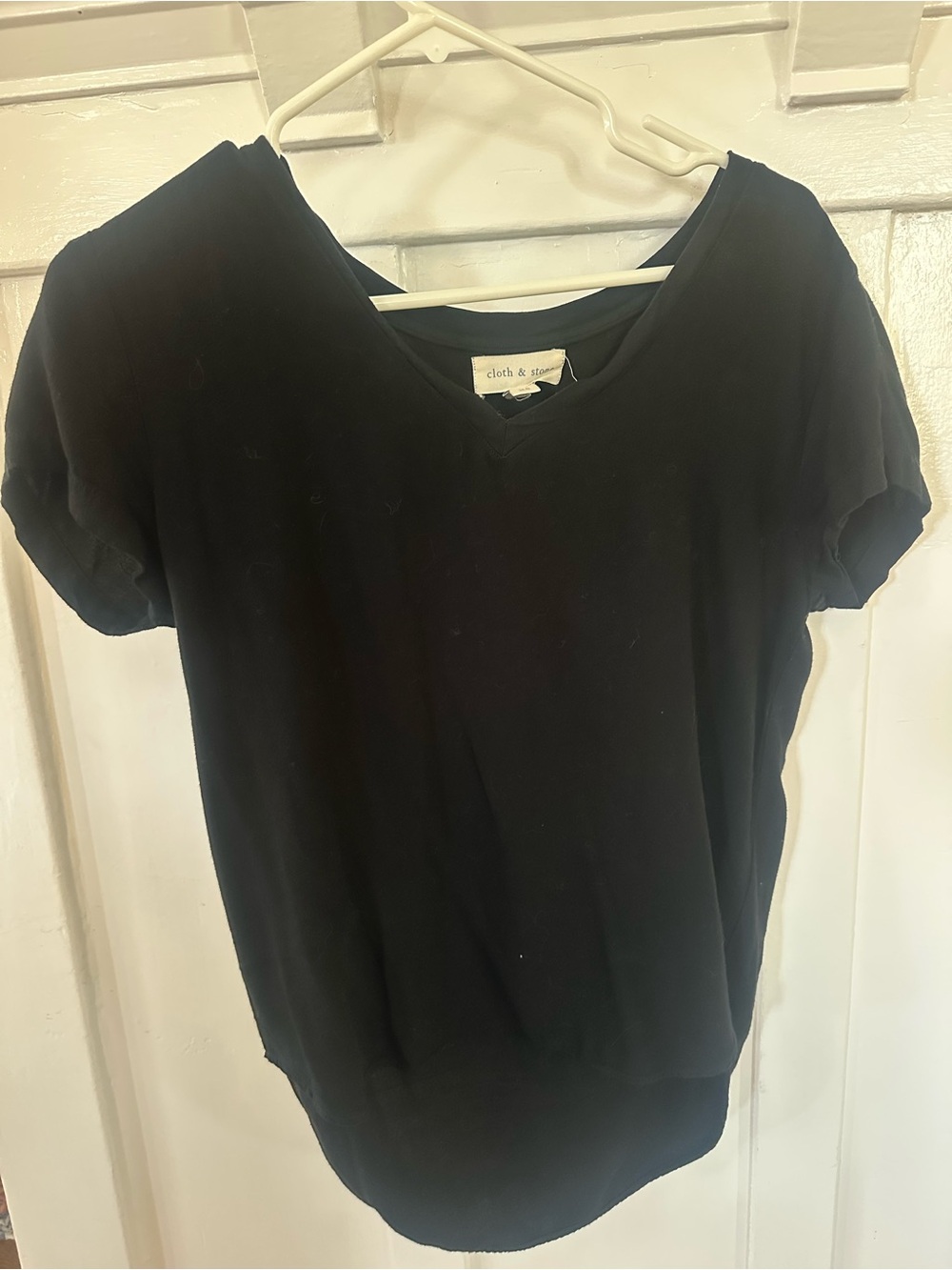 cloth & stone Black V-Neck Short Sleeve Tee